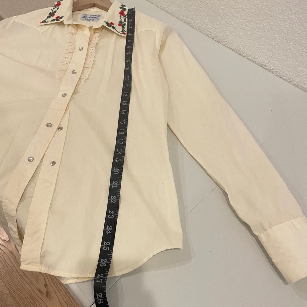 Vintage Rockmount Ranch Wear Cream Embroidered Rose Western Shirt Ruffle Pearl - Picture 12 of 12
